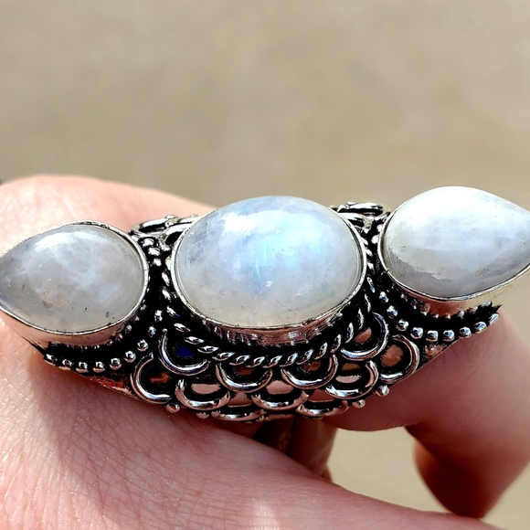 New Rainbow Moonstone 925 Silver Statement Ring. - Picture 11 of 16